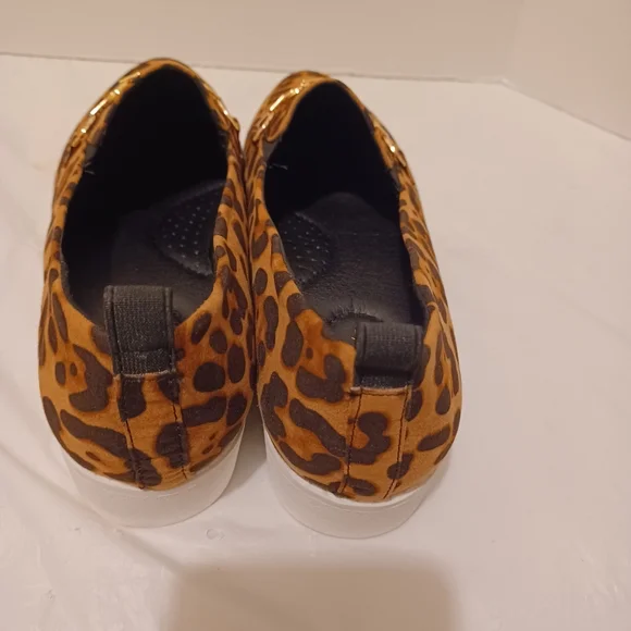 NWOT Cheetah Print Loafers - Picture 10 of 11